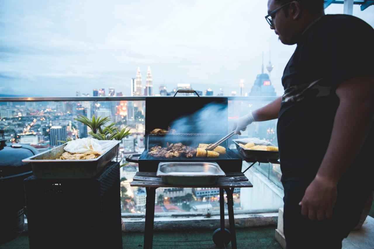 Penthouse On 34 - The Highest Unit And Best Views In Regalia & Private Rooftop Terrace クアラルンプール エクステリア 写真
