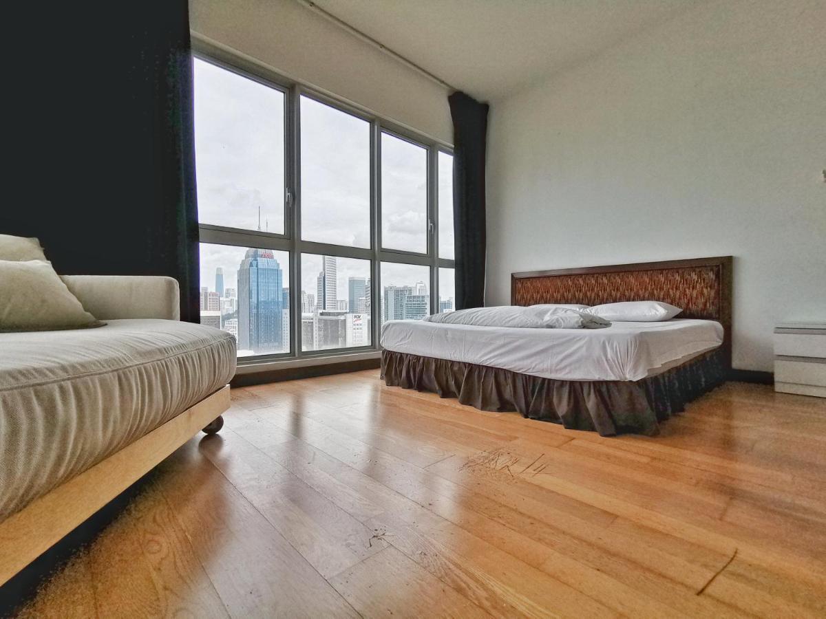 Penthouse On 34 - The Highest Unit And Best Views In Regalia & Private Rooftop Terrace クアラルンプール エクステリア 写真